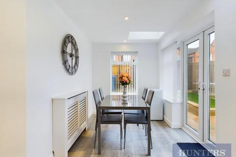 12 Constantine Crescent, Scarborough, YO12 4LQ