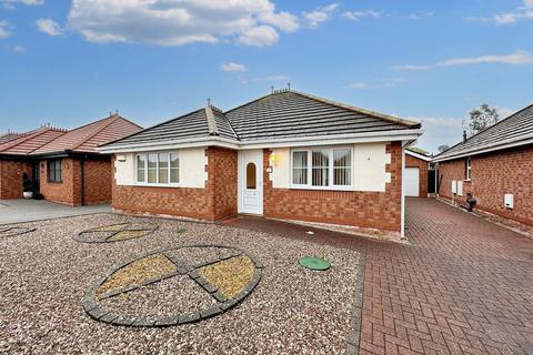 3 bedroom detached bungalow for sale, Summer Court, Towyn, Conwy, LL22 9LH