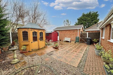 3 bedroom detached bungalow for sale, Summer Court, Towyn, Conwy, LL22 9LH