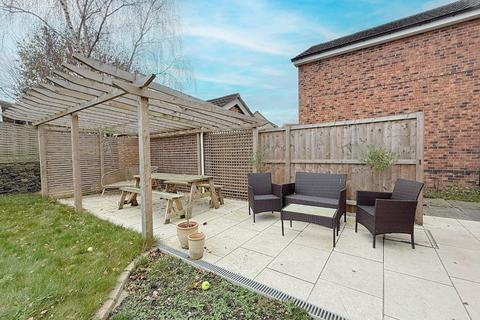 3 bedroom detached house for sale, Ambleside Gardens, Pudsey