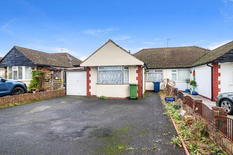 2 bedroom bungalow for sale, Palliser Road, Chalfont St. Giles, HP8