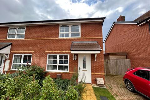 2 bedroom end of terrace house to rent, Pycroft Avenue, Chichester PO18