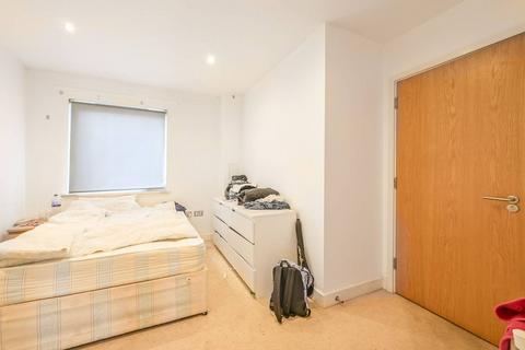 2 bedroom flat to rent, Canning Town, E16, Canning Town, London, E16