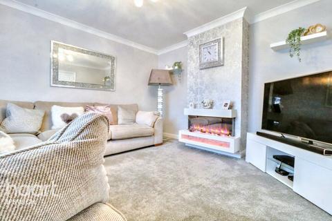 3 bedroom end of terrace house for sale, Conway Close, Ipswich