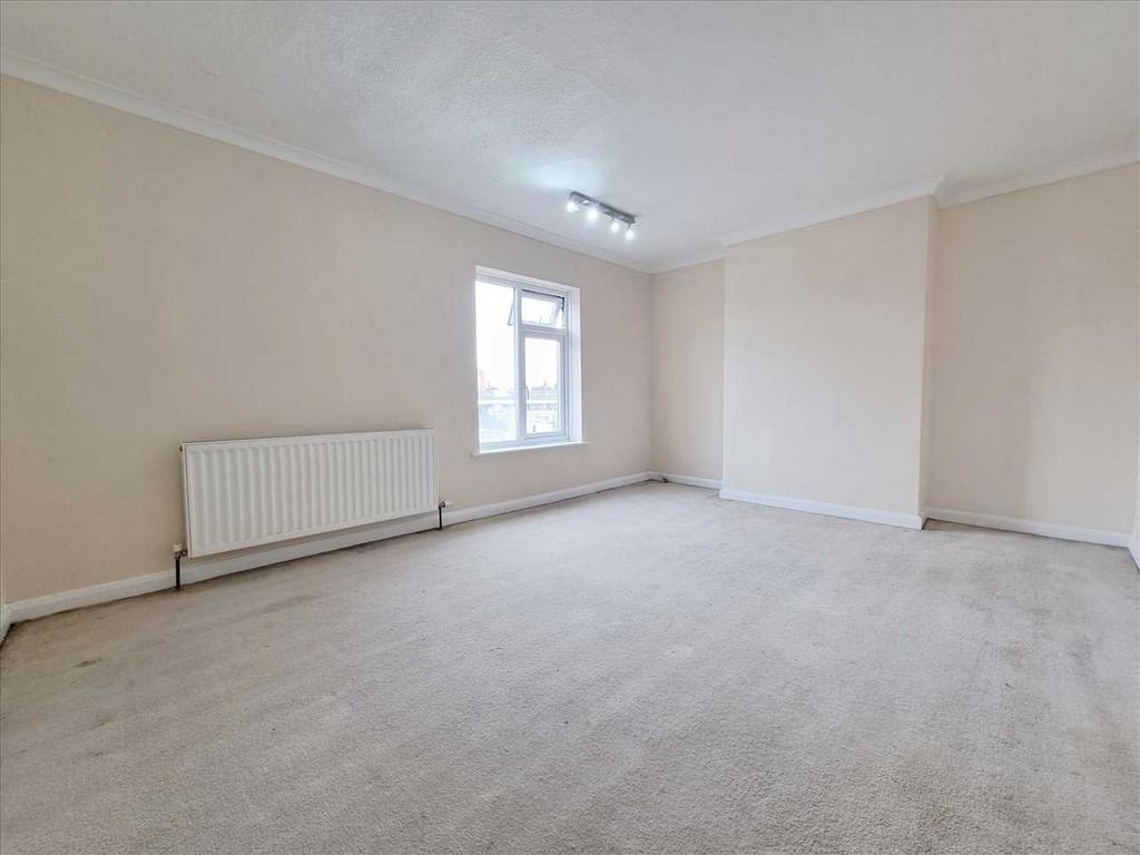 Bedroom 1: