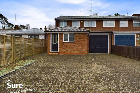 3 bedroom semi-detached house to rent, Glendale, Hemel Hempstead, Hertfordshire, HP1 1TG