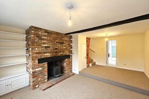 2 bedroom cottage to rent, Goodban Square Ash Kent