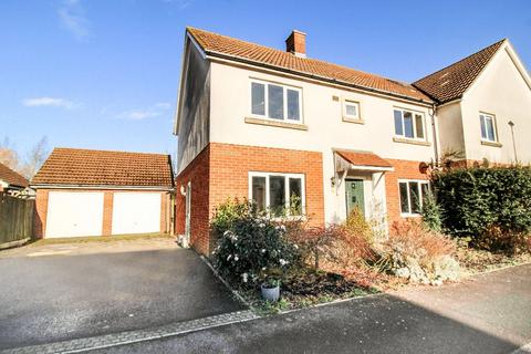 13 Fennel Road, Portishead, Bristol, BS20 7AR