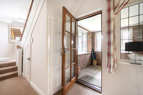 45 Heathfield, Chislehurst, BR7 6AF