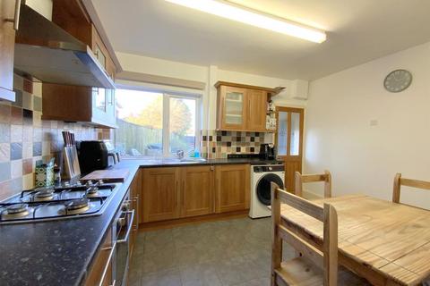 54 Grove Crescent, Grimsby, DN32 8JU