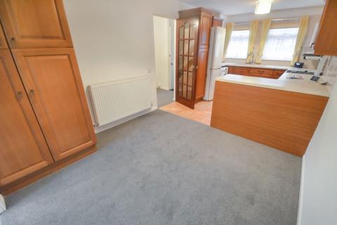 3 bedroom terraced house to rent, Liskeard Close, Brookvale, Runcorn, WA7 6AJ