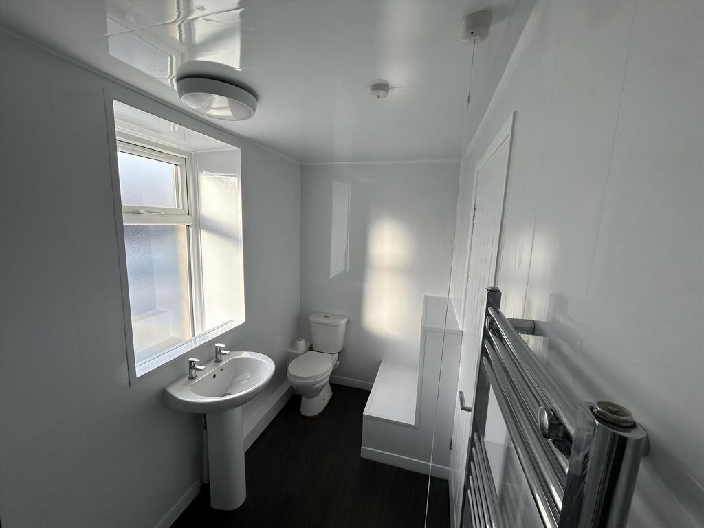 Bathroom 2