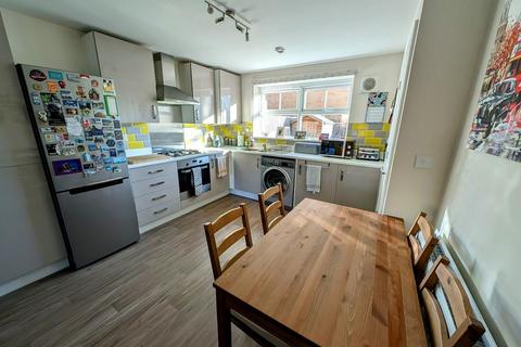 2 bedroom terraced house for sale, Reed Road, Yate, Bristol