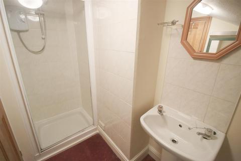 1 bedroom terraced house to rent, Halkyn Road, Chester CH2