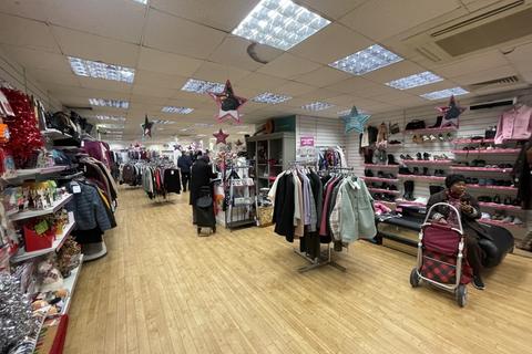 Shop to rent, 26-27 High Street, Maidstone, Kent, ME14 1JF