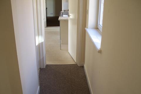 2 bedroom flat to rent, Westgate, Grantham, NG31 6LX