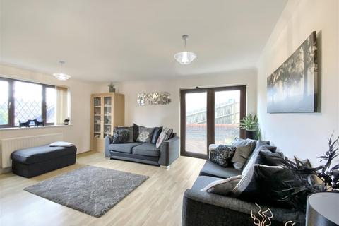 4 bedroom detached house for sale, Harolds Way, Hanham, Bristol