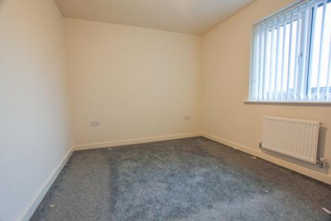 2 bedroom semi-detached house to rent, Mosedale Road,  Manchester, M24