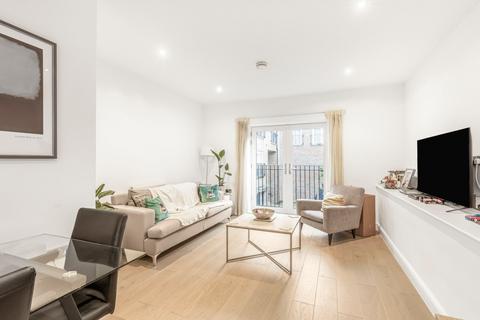 2 Wakefield Road, Richmond, TW10 6LZ