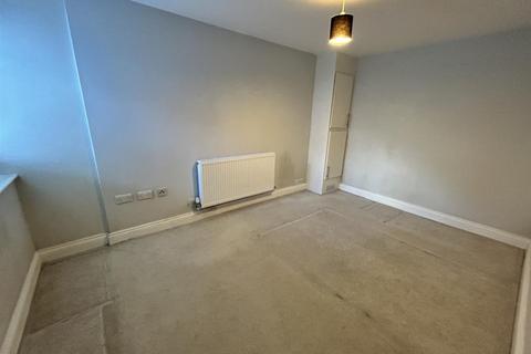 1 bedroom apartment for sale, Cornfield Lane, Eastbourne BN21