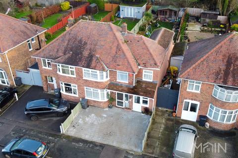 6 bedroom semi-detached house for sale, Lymington Road, Scraptoft, Leicester LE5