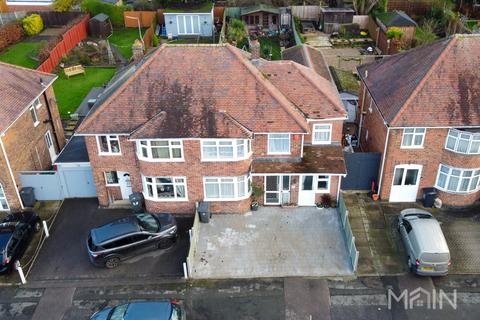 6 bedroom semi-detached house for sale, Lymington Road, Scraptoft, Leicester LE5