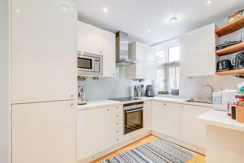 2 bedroom apartment for sale, Clive Court, Maida Vale, London, W9