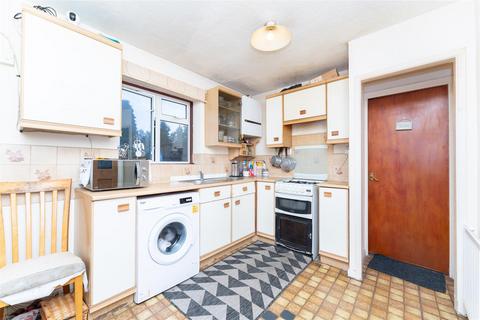 4 bedroom terraced house for sale, Maple Crescent, Slough SL2