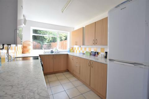 4 bedroom terraced house to rent, Weston Road, Gloucestershire GL1