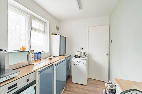 1 bedroom flat for sale, Woodcock Road, Norwich