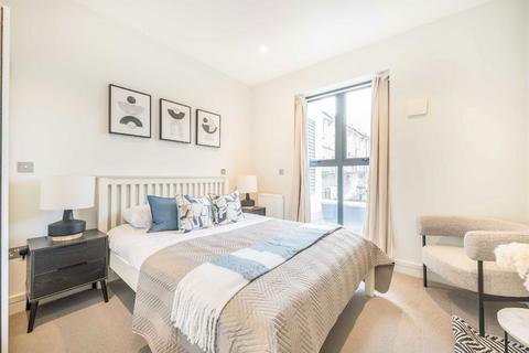 1 bedroom flat for sale, Battersea Rise, London SW11