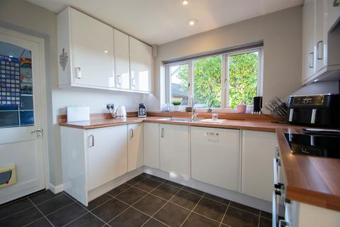 4 bedroom link detached house for sale, Arrendene Road, Haverhill