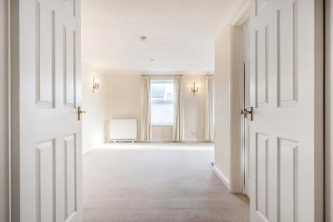 2 bedroom flat for sale, Banbury,  Oxfordshire,  OX16