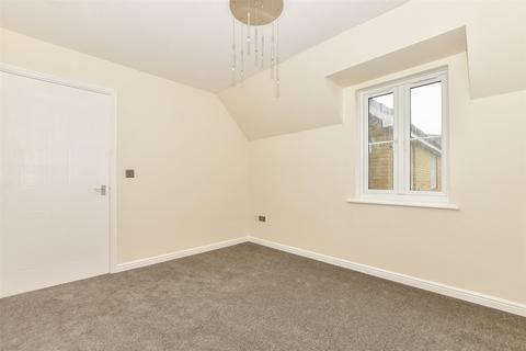 2 bedroom apartment for sale, Mercer Close, Larkfield, Kent