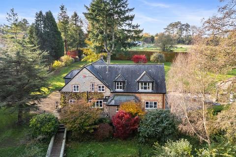 5 bedroom detached house for sale, Fryern Park, Storrington, West Sussex, RH20