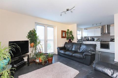 34 Blease Close, Staverton, Trowbridge, BA14 8WD