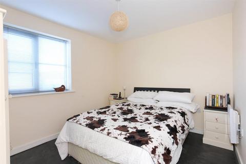 34 Blease Close, Staverton, Trowbridge, BA14 8WD