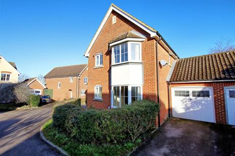 3 bedroom link detached house to rent, Douglas Way, Great Cambourne, Cambridge