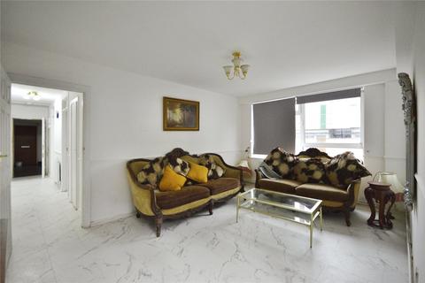 3 bedroom flat for sale, Chapel Street, London NW1