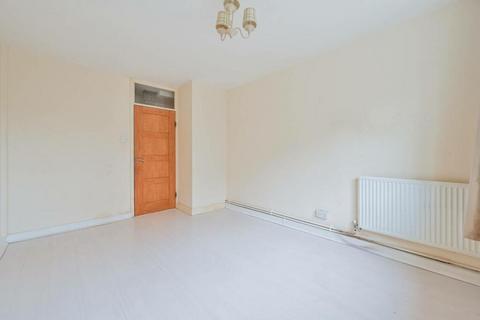 1 bedroom flat to rent, London, SE23