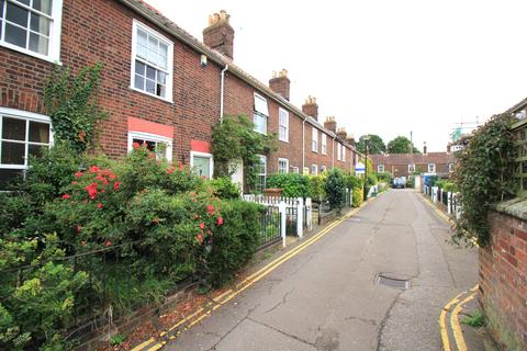 2 bedroom terraced house to rent, Jubilee Terrace, Norwich NR1