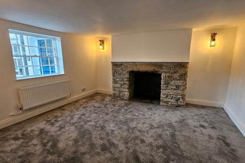 4 bedroom cottage for sale, Church Lane, Lostwithiel, Cornwall, PL22