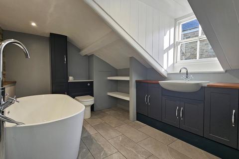 4 bedroom cottage for sale, Church Lane, Lostwithiel, Cornwall, PL22