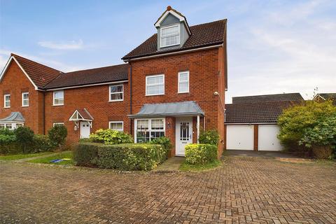 4 bedroom end of terrace house for sale, Brize Avenue Kingsway, Quedgeley, Gloucester, Gloucestershire, GL2