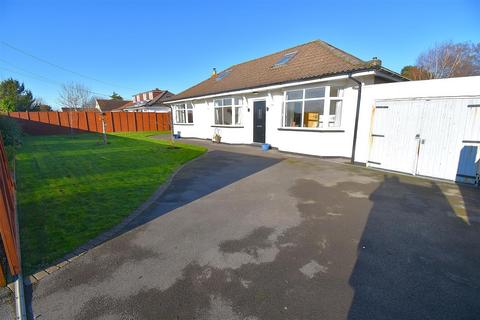 4 bedroom detached bungalow for sale, Valley Road, Portishead