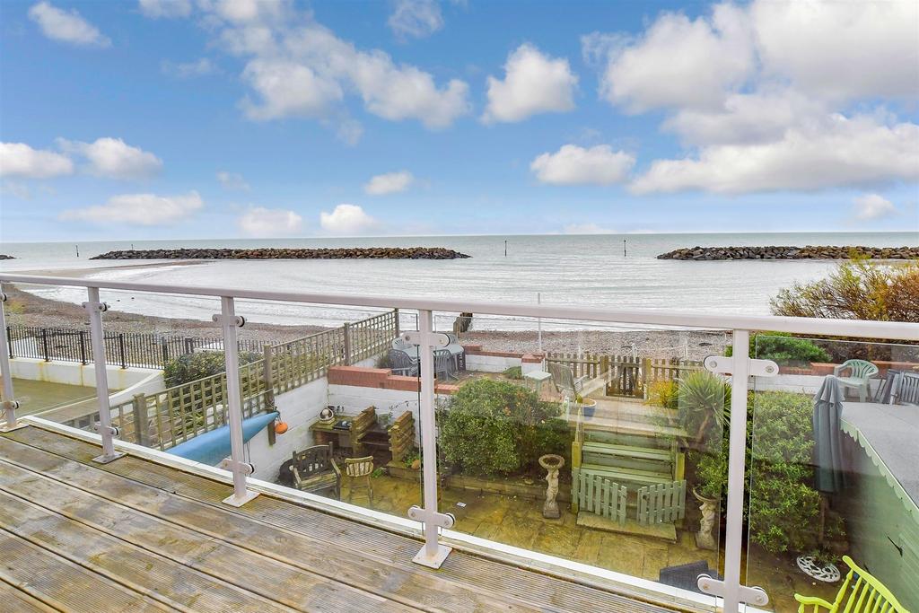 Balcony / Terrace