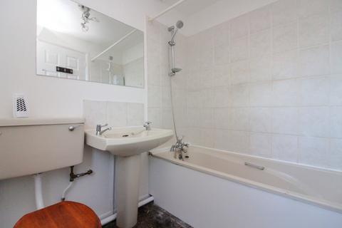 58 Alder Close, Baldock, SG7 6HN