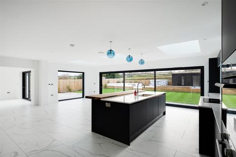 Wych Elm Martcombe Road, Easton In Gordano, Bristol, BS20 0QE