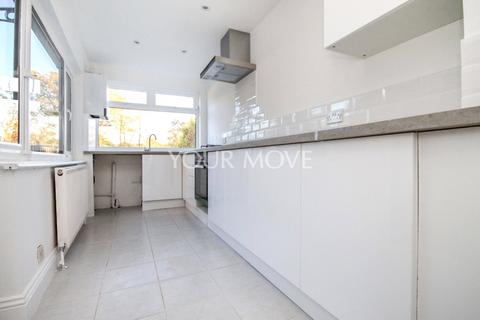 2 bedroom terraced house for sale, Woodlands Road, Romford RM3