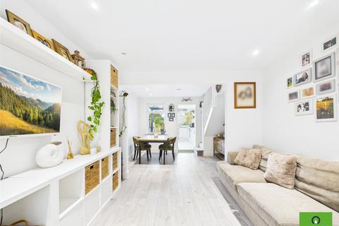 undefined, Woodlands Road, Romford RM3